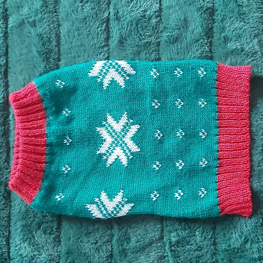 Pet Sweaters ❄Bundle❄ - Picture 2 of 6
